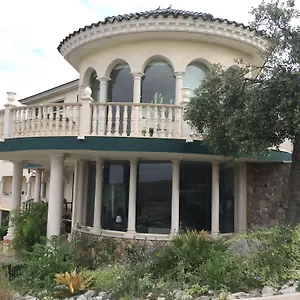 la-casa-del-tejado-verde.besthotelstoledo.com/